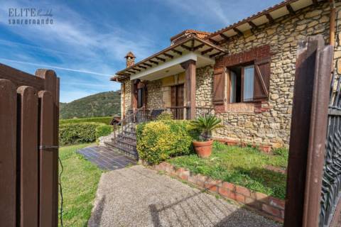 Casa en Ribamontán Al Monte