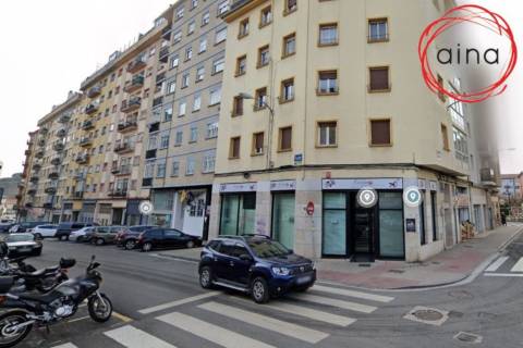 Local comercial en Burlada