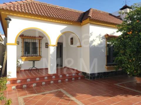Chalet en Gines