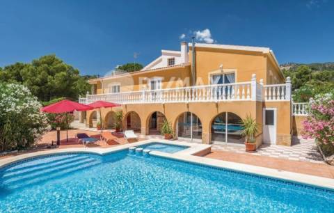 Chalet en calle Elche