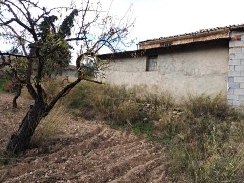 Casa rústica en calle Paraje La Bermeja Camino Bermeja