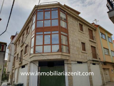Piso en calle Plaza Aurelio Lores