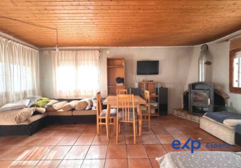 Casa en calle C/Oliveras